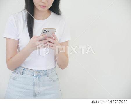 女子 女の子 女児 143737952