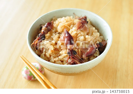 春の味覚 ほたるいかの炊き込みごはん 春の味覚 ほたるいかの炊き込みごはん 143738015