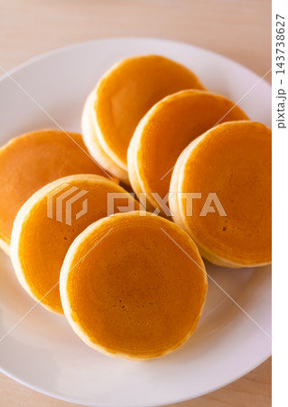 豆乳とおからのパンケーキ・蜂蜜と豆乳バターで 143738627