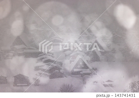 岐阜県 冬の世界遺産 白川郷の雪景色 岐阜県 冬の世界遺産 白川郷の雪景色 143741431