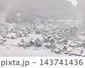 岐阜県　冬の世界遺産 白川郷の雪景色 143741436