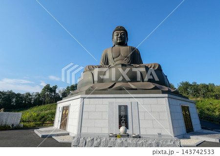 東京都 秋 日の出町 鹿野大仏 東京都 秋 日の出町 鹿野大仏 143742533