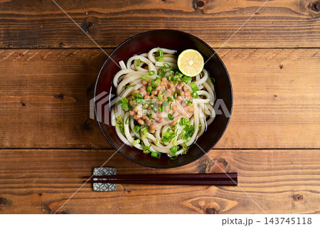 納豆醤油うどん 納豆醤油うどん 143745118
