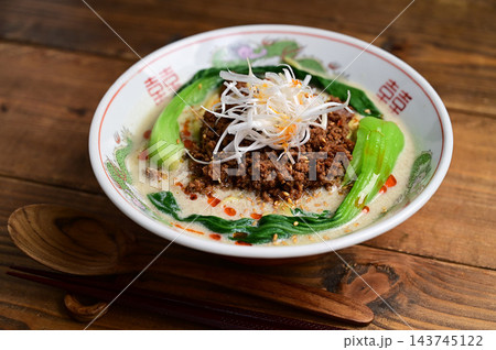 担々麺 担々麺 143745122