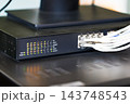 社内LAN 　スイッチングハブ 143748543