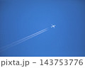 蒼空と飛行機　 143753776