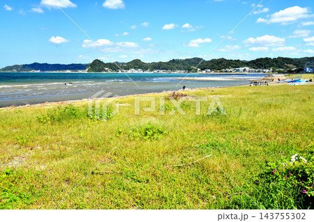 多田良北浜海岸付近より、原岡海水浴場、豊岡海水浴場方面を望む(千葉県南房総市)【2026.10】 143755302
