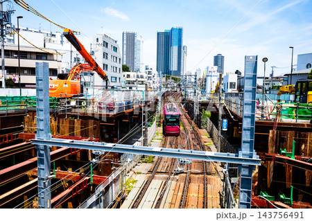 東京 雑司ヶ谷 都電車両と地下トンネル工事 2026.07　b-2 高彩度コントラスト 143756491