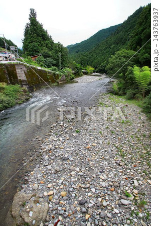 【天河大辨財天社】のそばを流れる天川村の清流『天の川』 【天河大辨財天社】のそばを流れる天川村の清流『天の川』 143763937