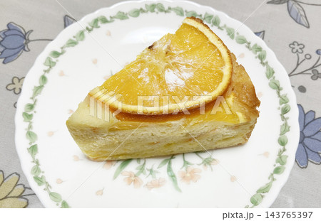 オレンジケーキ(焼き菓子) オレンジケーキ(焼き菓子) 143765397