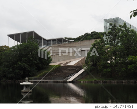 岡崎市美術博物館 岡崎市美術博物館 143771451
