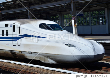 N700系新幹線 山陽新幹線東海道新幹線 N700系新幹線 山陽新幹線東海道新幹線 143774174