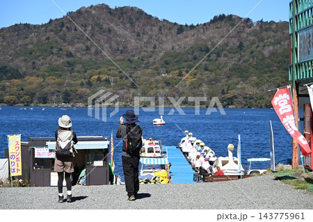 群馬・赤城山 大沼の湖畔 群馬・赤城山 大沼の湖畔 143775961
