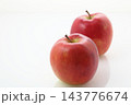林檎ジョナゴールド2個 143776674