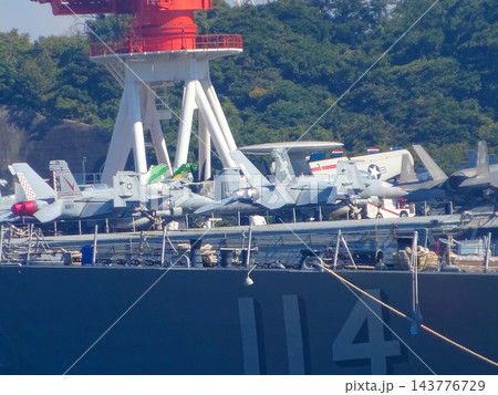 アメリカ海軍 空母セオドア・ルーズベルト アメリカ海軍 空母セオドア・ルーズベルト 143776729