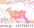 桜の花柄で彩られたヤギのシルエットの伝統的な和風デザイン 143788233