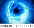 青白いネオンの光の線が渦巻く抽象的な背景 143788415