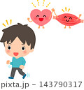ウォーキングする男性と笑顔のハートと筋肉のキャラクター 143790317