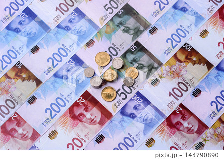 Israel, Israeli paper money, shekel banknotes and agorot coins as currency for exchange 143790890