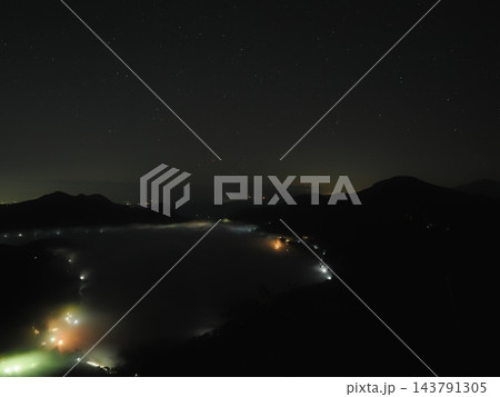 夜の霧の榛名湖と彫刻具座と炉座(20261011042230) 夜の霧の榛名湖と彫刻具座と炉座(20261011042230) 143791305