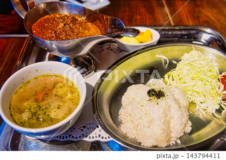 カレーライス 143794411