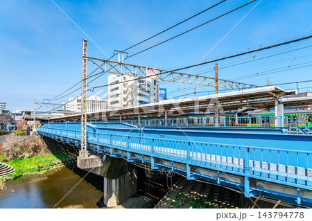 【神奈川県】爽やかな青空が広がる戸塚駅 143794778