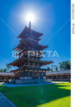 奈良県奈良市 薬師寺の西塔 奈良県奈良市 薬師寺の西塔 143798180