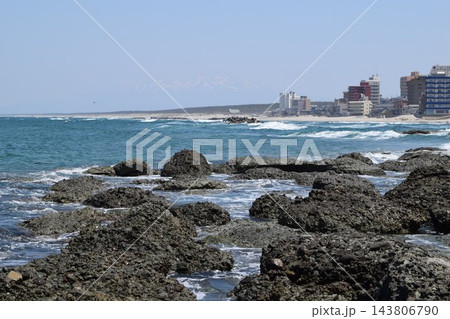 庄内海岸の岩場風景 庄内海岸の岩場風景 143806790