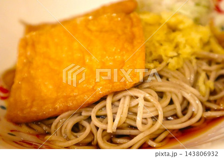 冷やしきつね蕎麦 143806932