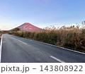 富士山と道 143808922