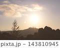 幻想的な夕暮れの景色 143810945