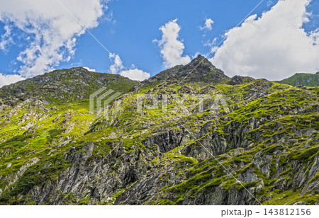Scenic Mountain Valley View In Transfagarasan Fagaras Mountains Romania 143812156