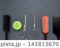 ヘアサロンの道具 143813670