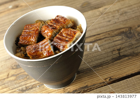 鰻丼の単品撮影 鰻丼の単品撮影 143813977