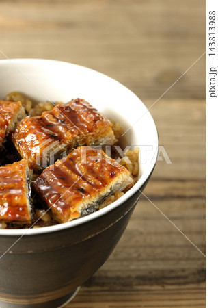 鰻丼の単品撮影 143813988