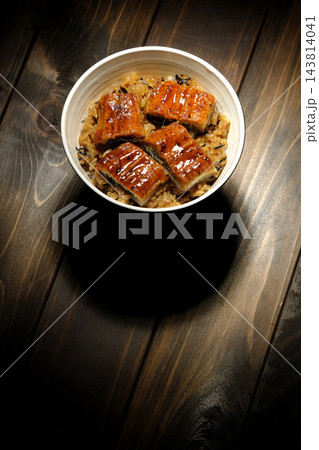 鰻丼の単品撮影 143814041