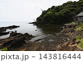 矢島・経島から見る小木海岸 143816444
