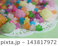 カラフルなお菓子の金平糖 143817972