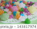 カラフルなお菓子の金平糖 143817974