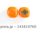 新鮮な柿 143819760