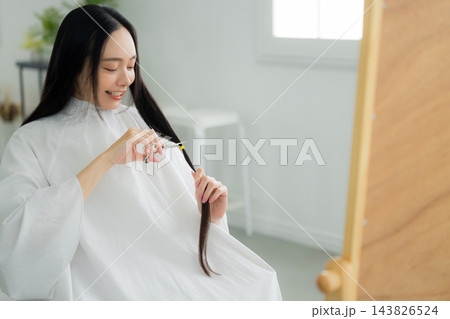 ヘアドネーション 143826524