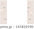 左右の端を真っ直ぐ整えたレンガの柱風デザインが使いやすいフレーム素材 143826590
