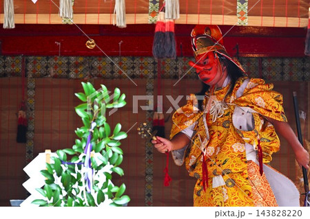 玉前神社神楽猿田彦舞　千葉 143828220