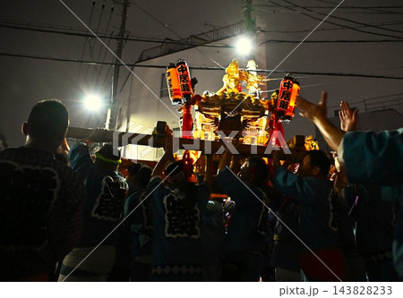 夜の千住本氷川神社例大祭 東京 夜の千住本氷川神社例大祭 東京 143828233