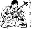 三味線を弾く和服男性の墨絵イラスト・和風イベント背景素材 143829247