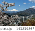 岩殿山から富士山 143839867