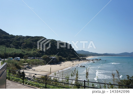 糸島の海岸 143842096