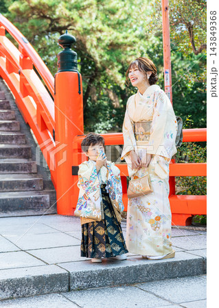 七五三 3歳男の子 親子 七五三 3歳男の子 親子 143849368