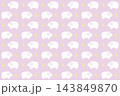 白い羊と三日月が並ぶピンク色の可愛い　夜の背景パターン素材 143849870