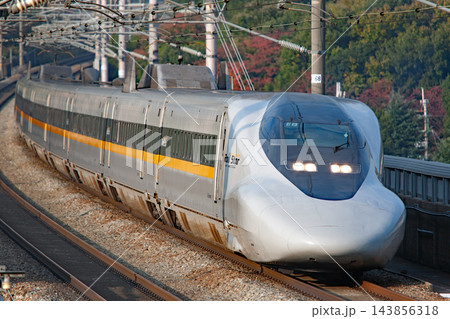 JR西日本700系新幹線7000番台「ひかりレールスター」 143856318